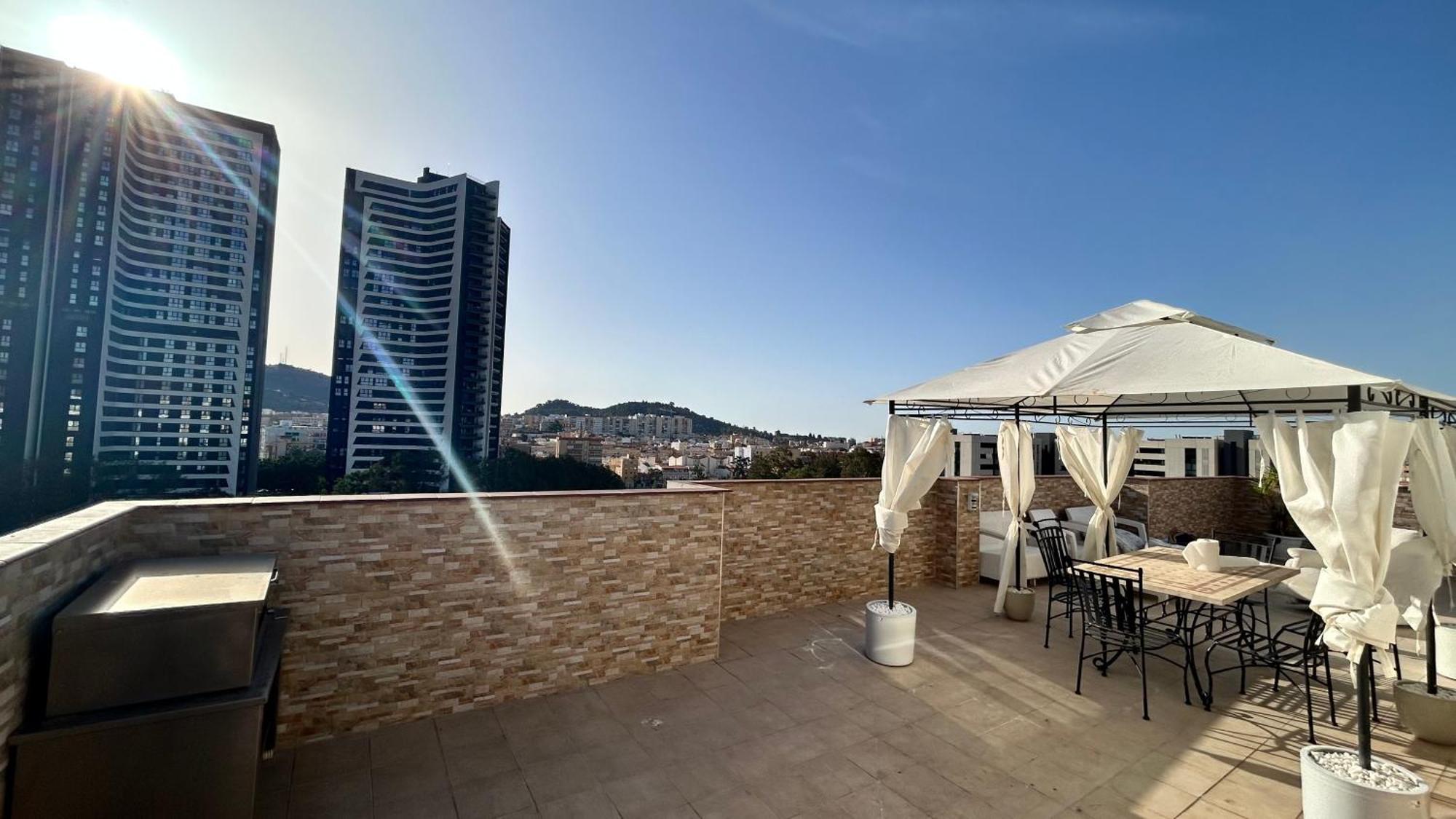 Apartment Skyscraper Viewpoint Infinite Views - El Mirador Con Vistas Infinitas Malaga